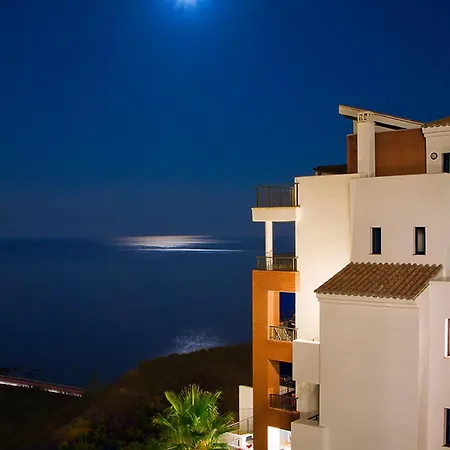 Con Impresionantes Vistas Al Mar *